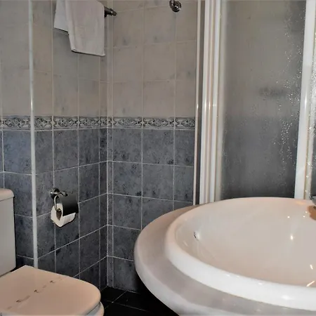 Edf. Chaparil 6º6 Apartamento *
